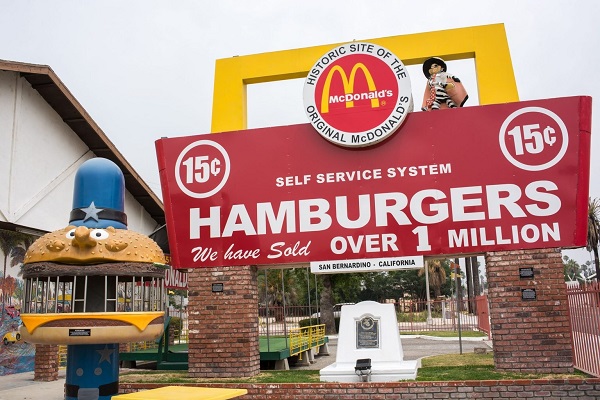 BBq étteremnek indult Mc Donald's