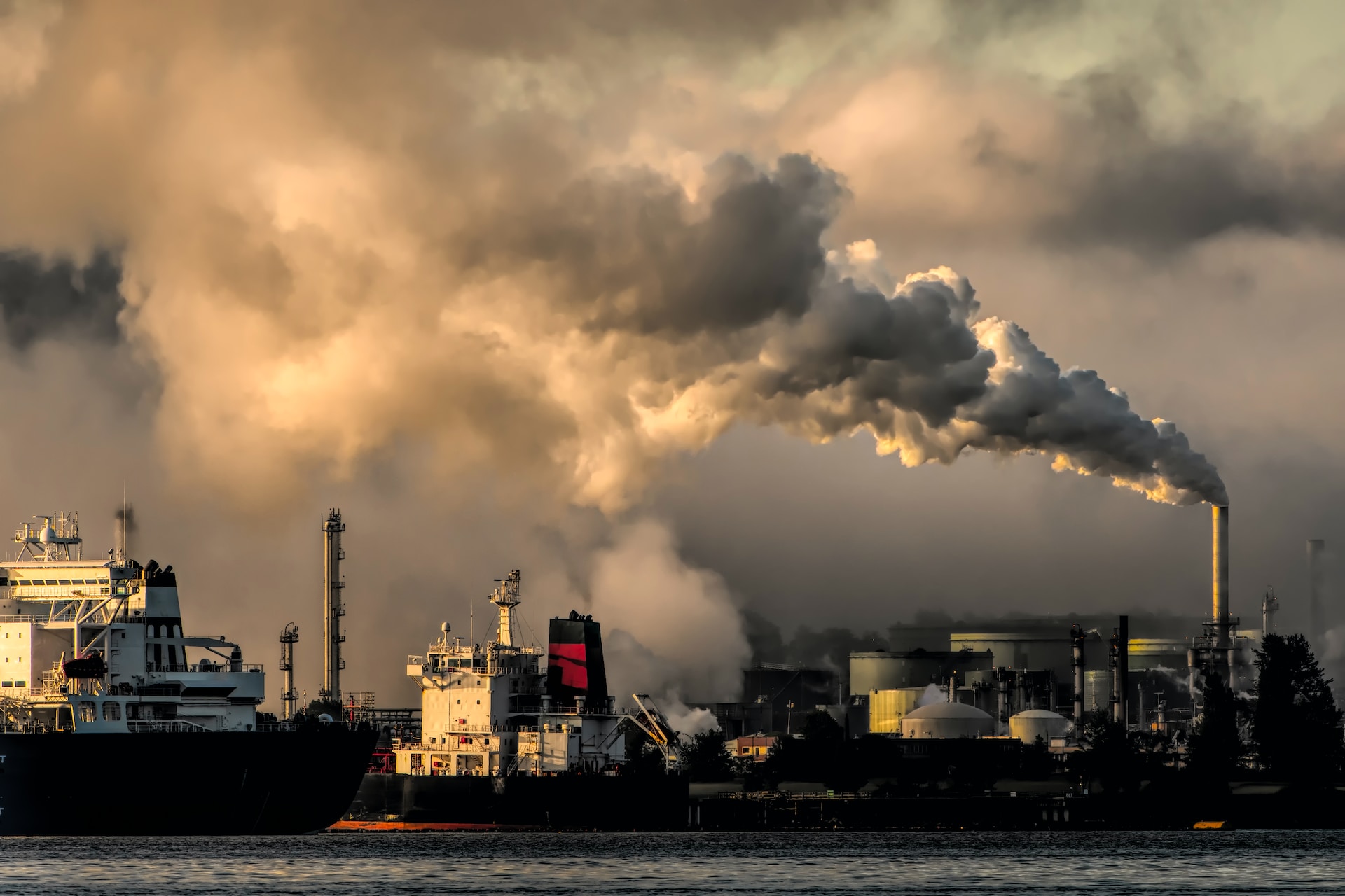 környezetszennyző gyárak